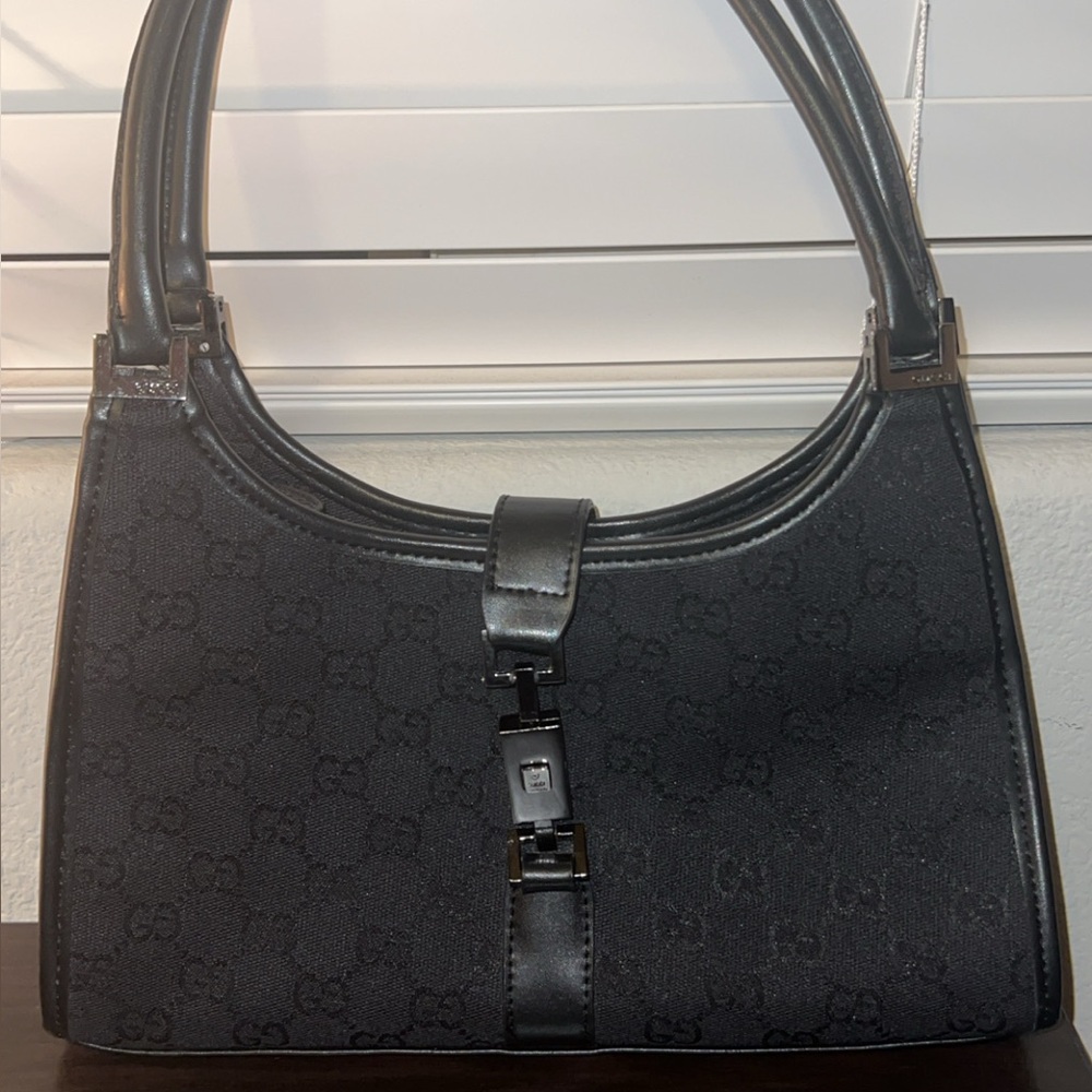 GUCCI Elegant Black Women's Bag
